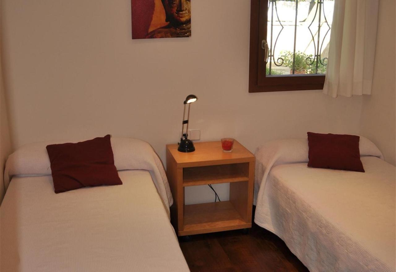Villa Besides The Sea - 3 Bedrooms Tarragona
